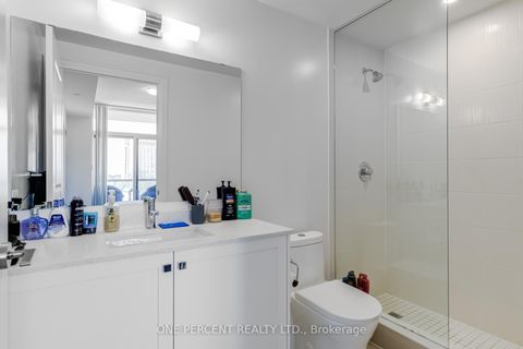 Photo 17 at 615 - 10 Gatineau Drive, Beverley Glen, Vaughan