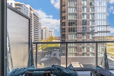 Photo 23 at 615 - 10 Gatineau Drive, Beverley Glen, Vaughan