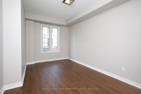 Photo 17 at 19 - 7 Brighton Place, Yorkhill, Vaughan