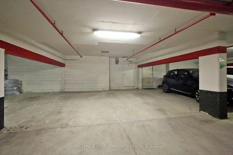 Photo 20 at 19 - 7 Brighton Place, Yorkhill, Vaughan