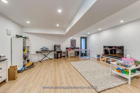 Photo 22 at 93 Soudan Avenue, Mount Pleasant West, Toronto