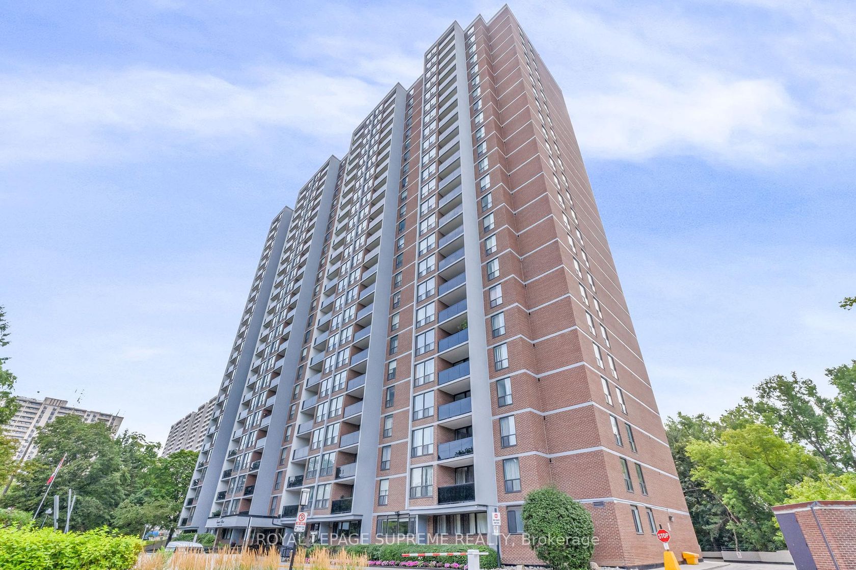 610 - 85 Emmett Avenue, Mount Dennis, Toronto 