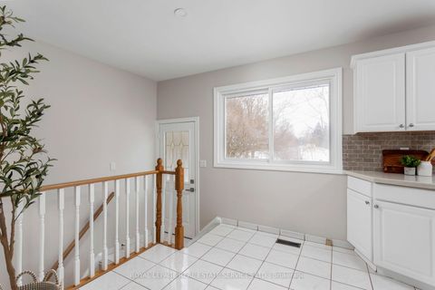 Photo 12 at 1181 Newton Road, CP College Park, Oakville