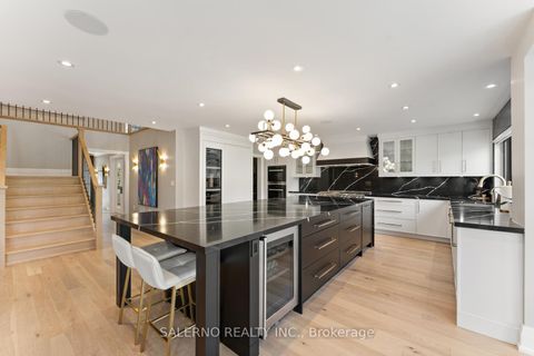 Photo 8 at 59 Mellings Drive, East Woodbridge, Vaughan