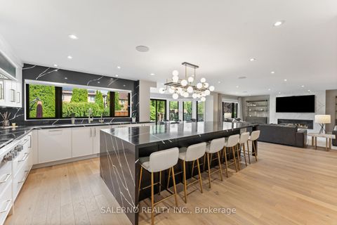 Photo 9 at 59 Mellings Drive, East Woodbridge, Vaughan
