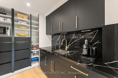Photo 14 at 59 Mellings Drive, East Woodbridge, Vaughan