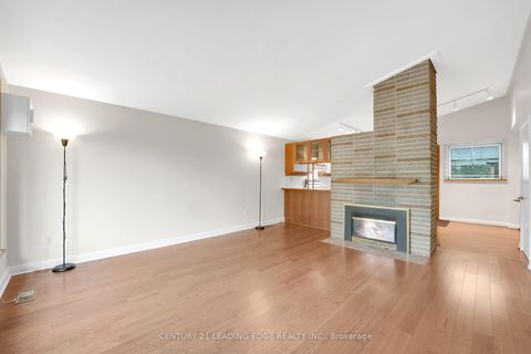 Photo 3 at 36 Benshire Drive, Woburn, Toronto