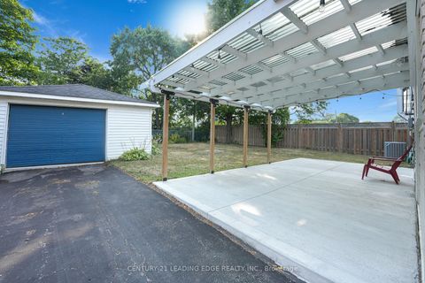 Photo 29 at 36 Benshire Drive, Woburn, Toronto