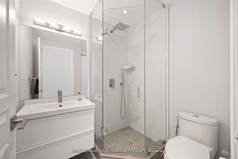 Photo 16 at 2213 - 5 Northtown Way, Willowdale East, Toronto