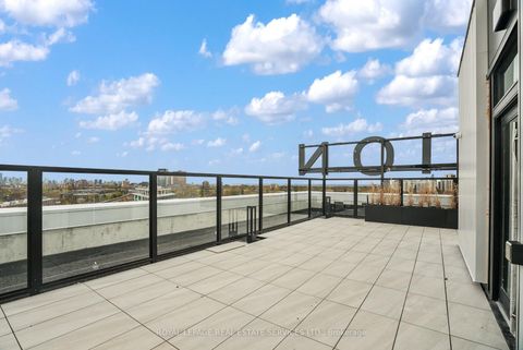 Photo 26 at 302 - 2720 Dundas Street W, Junction Area, Toronto