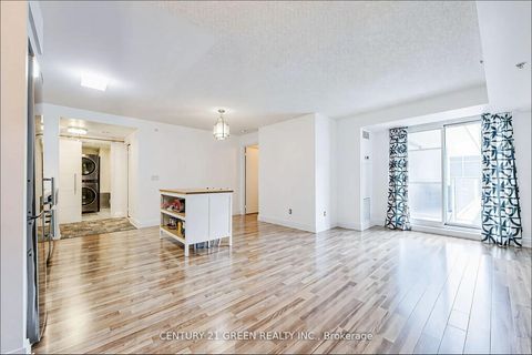 Photo 10 at E501 - 555 Wilson Avenue, Clanton Park, Toronto