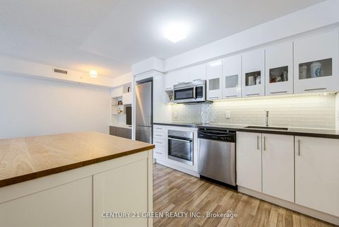 Photo 11 at E501 - 555 Wilson Avenue, Clanton Park, Toronto