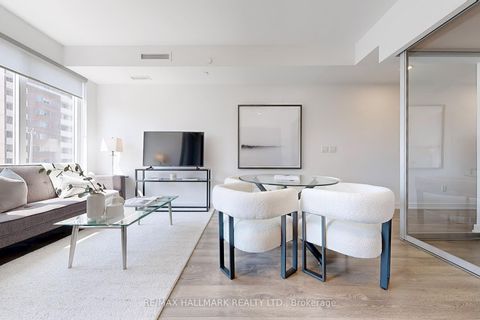 Photo 9 at 303 - 1 Cardiff Road, Mount Pleasant East, Toronto Photo 9 at 303 - 1 Cardiff Road, Mount Pleasant East, Toronto