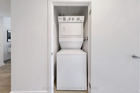 Photo 16 at 303 - 1 Cardiff Road, Mount Pleasant East, Toronto Photo 16 at 303 - 1 Cardiff Road, Mount Pleasant East, Toronto