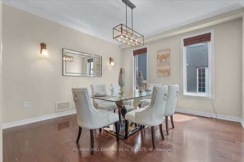 Photo 3 at 3 Prince Williams Way, Shore, Barrie