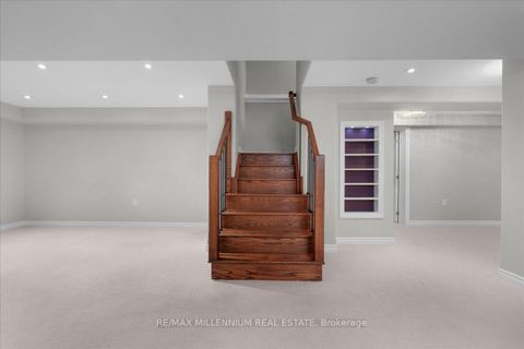 Photo 34 at 3 Prince Williams Way, Shore, Barrie