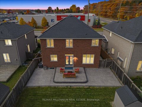 Photo 42 at 3 Prince Williams Way, Shore, Barrie