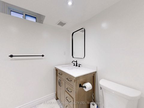 Photo 28 at 22 Laura Sabrina Drive, Sonoma Heights, Vaughan