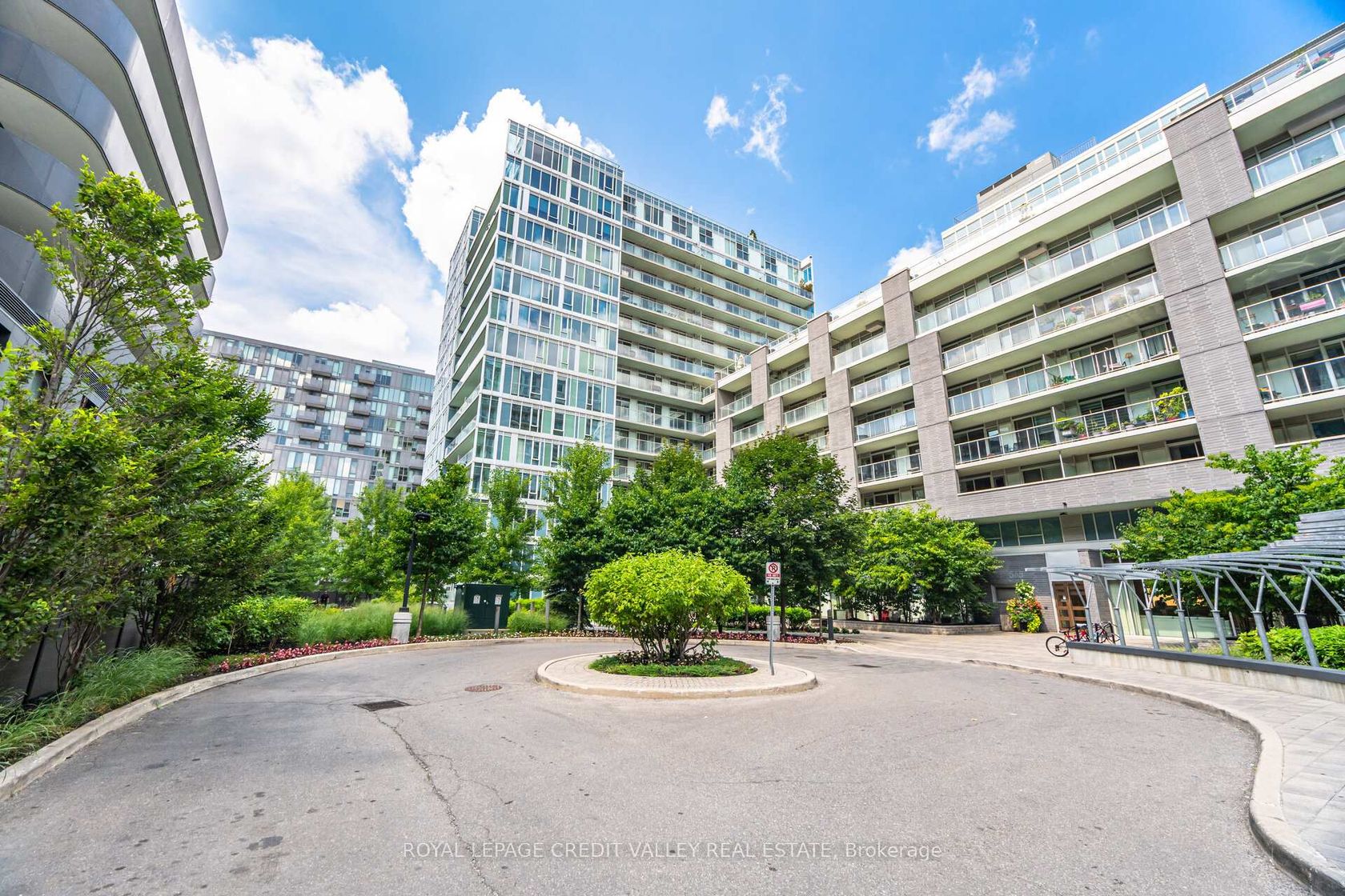 W409 - 565 Wilson Avenue, Clanton Park, Toronto 