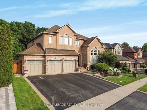 Photo 1 at 2376 Valley Forest Way, RO River Oaks, Oakville