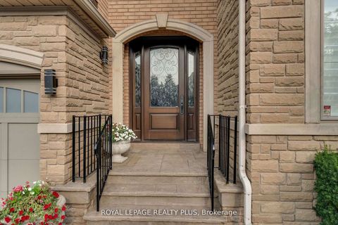 Photo 2 at 2376 Valley Forest Way, RO River Oaks, Oakville