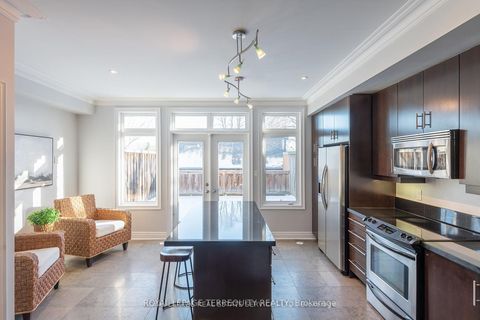 Photo 14 at 11 Shires Lane, City Centre West, Toronto