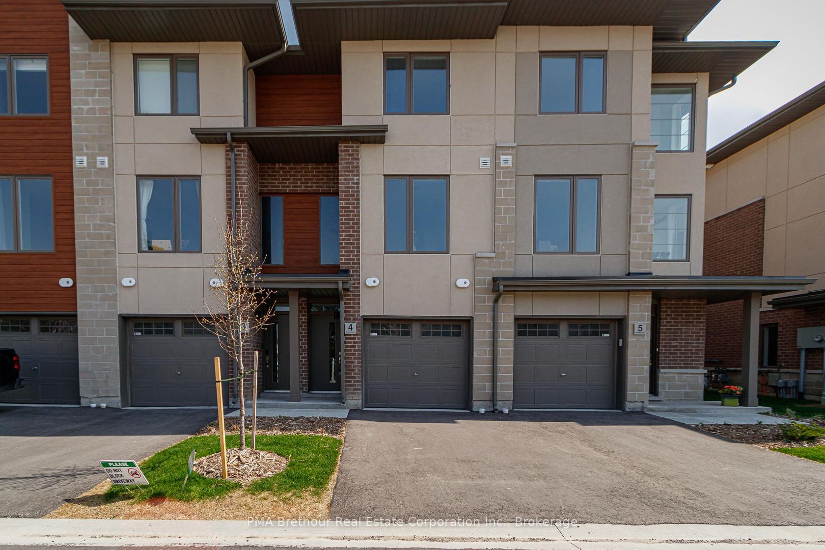 4 - 35 Dawson Drive, Collingwood 