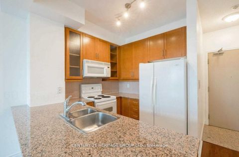 Photo 12 at 606 - 60 Byng Avenue, Willowdale East, Toronto