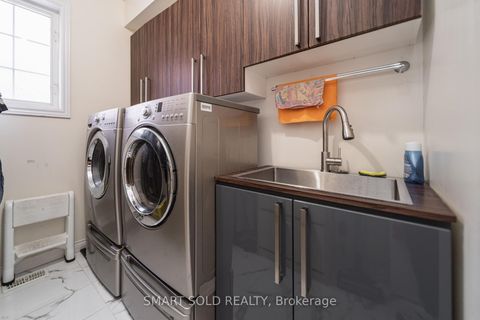 Photo 12 at 456 La Rocca Avenue, Vellore Village, Vaughan