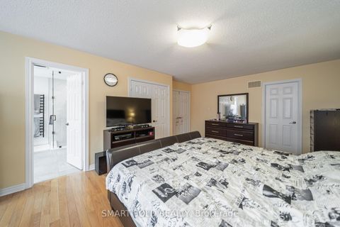 Photo 23 at 456 La Rocca Avenue, Vellore Village, Vaughan