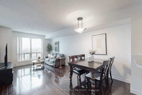 Photo 10 at Ph201 - 1 Lee Centre Drive, Bendale, Toronto