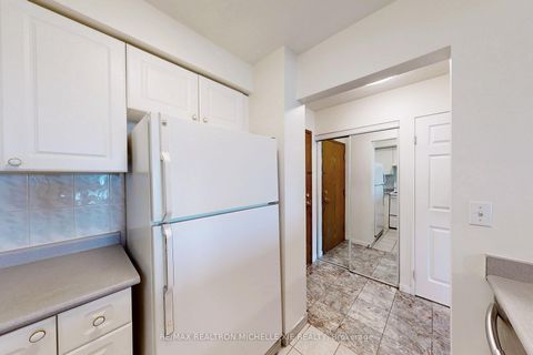 Photo 16 at Ph201 - 1 Lee Centre Drive, Bendale, Toronto