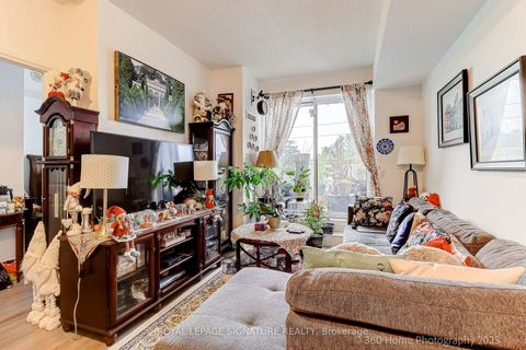 Photo 10 at 212 - 7890 Bathurst Street, Beverley Glen, Vaughan