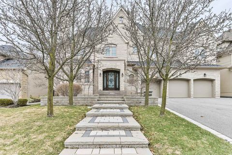 Photo 1 at 33 Evita Court, Uplands, Vaughan