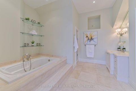 Photo 31 at 33 Evita Court, Uplands, Vaughan