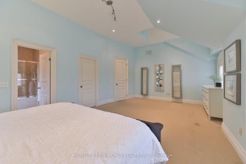 Photo 34 at 33 Evita Court, Uplands, Vaughan
