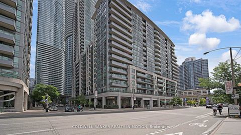 Photo 4 at 918 - 25 Lower Simcoe Street, Waterfront Communities C1, Toronto