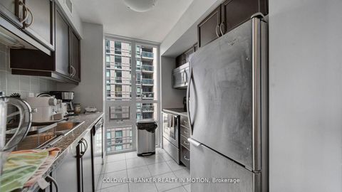 Photo 21 at 918 - 25 Lower Simcoe Street, Waterfront Communities C1, Toronto