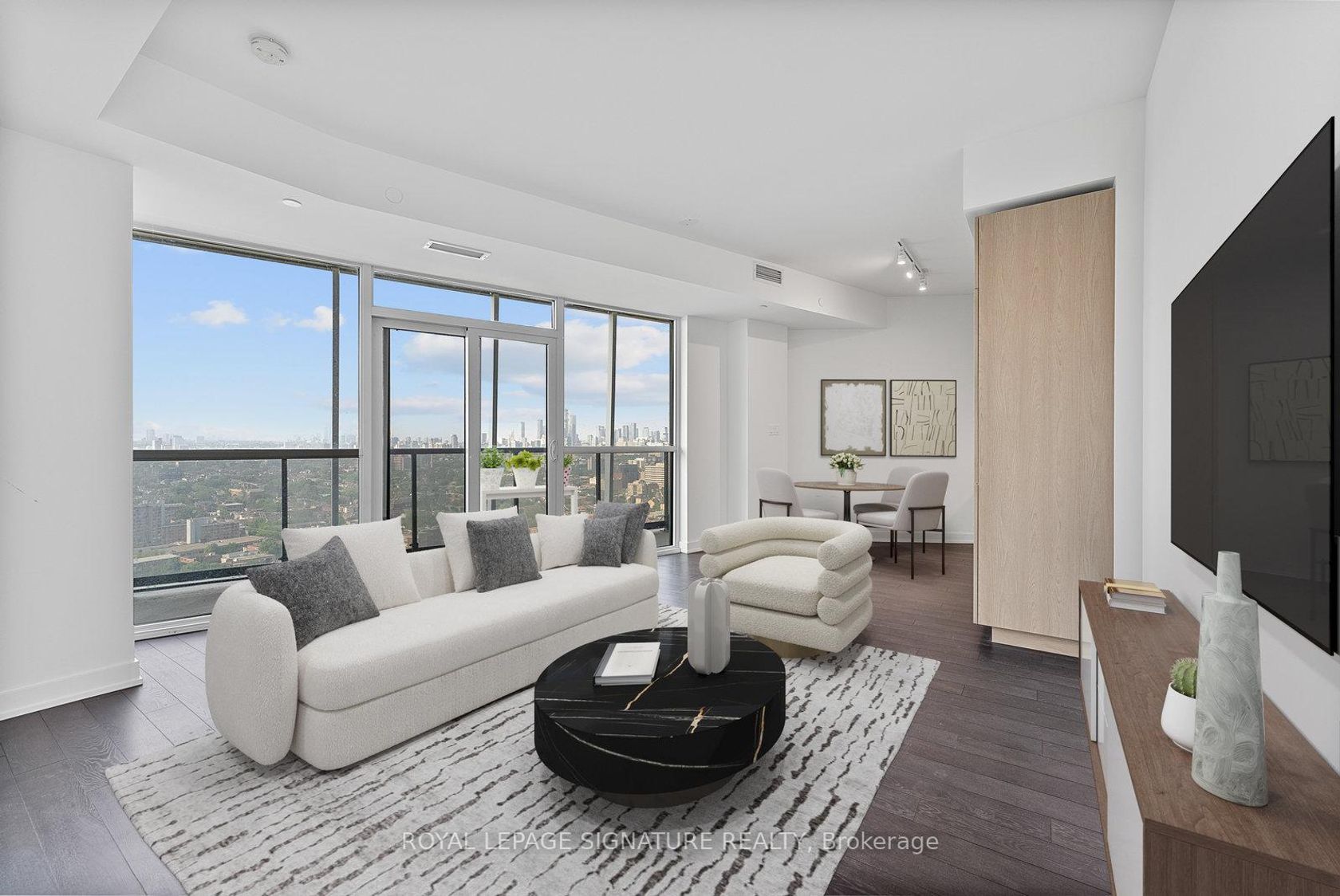 2909 - 50 Ordnance Street, Niagara, Toronto by Loree Meneguzzi Real Estate 2909 - 50 Ordnance Street, Niagara, Toronto