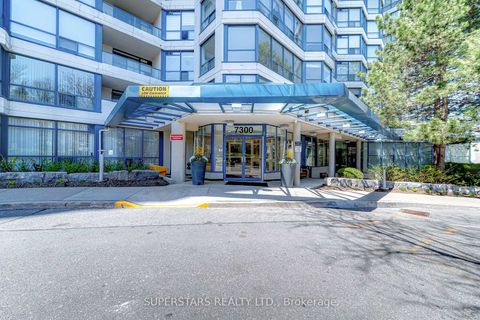 Photo 2 at 512 - 7300 Yonge Street, Yorkhill, Vaughan