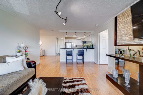 Photo 6 at 512 - 7300 Yonge Street, Yorkhill, Vaughan