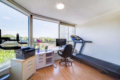 Photo 13 at 512 - 7300 Yonge Street, Yorkhill, Vaughan