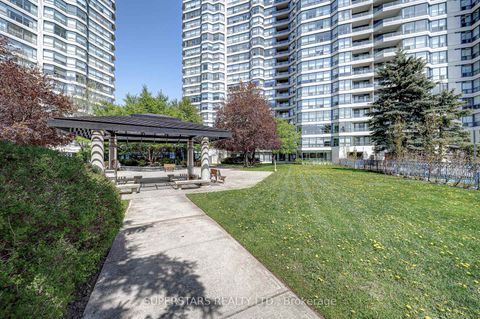 Photo 30 at 512 - 7300 Yonge Street, Yorkhill, Vaughan