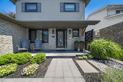 Photo 3 at 68 Mcconkey Place, Allandale Heights, Barrie