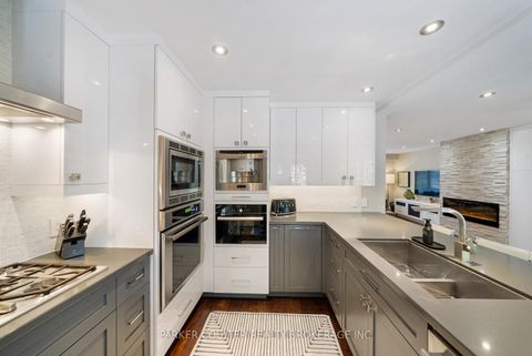 Photo 13 at 68 Mcconkey Place, Allandale Heights, Barrie