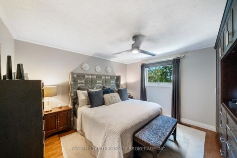 Photo 21 at 68 Mcconkey Place, Allandale Heights, Barrie