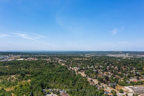 Photo 41 at 68 Mcconkey Place, Allandale Heights, Barrie