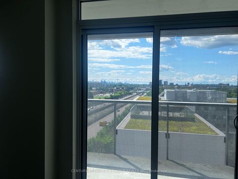 Photo 6 at 1004 - 160 Flemington Road, Glen Park, Toronto