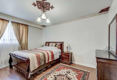 Photo 20 at 222 Dunview Avenue, Willowdale East, Toronto Photo 20 at 222 Dunview Avenue, Willowdale East, Toronto