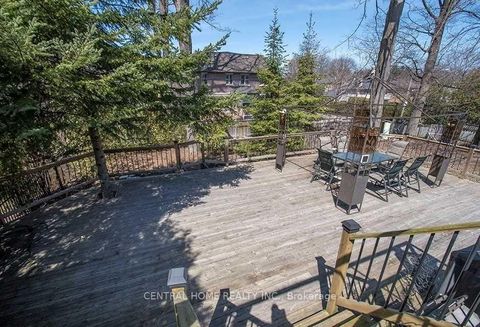 Photo 23 at 222 Dunview Avenue, Willowdale East, Toronto